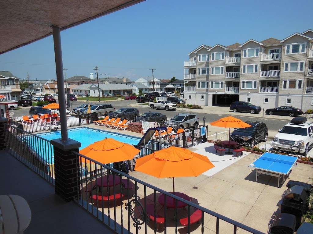 Sea Chest Motel | 7401 Atlantic Ave, Wildwood Crest, NJ 08260, USA | Phone: (609) 522-1356