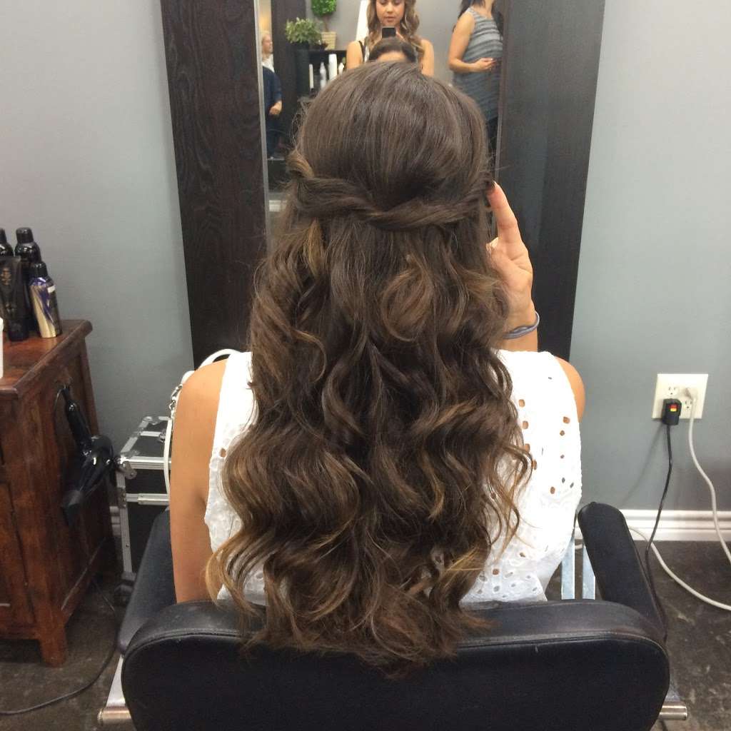 Brush&Bobby Hair | 1737 W 34th St #200, Houston, TX 77018, USA | Phone: (832) 248-9893