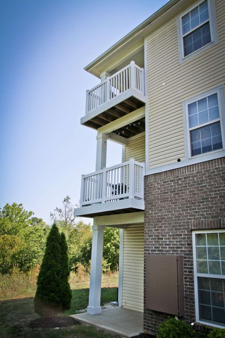 City Flats on Tenth Apartments | 3821 Barrington Dr d, Bloomington, IN 47408, USA | Phone: (812) 561-1974