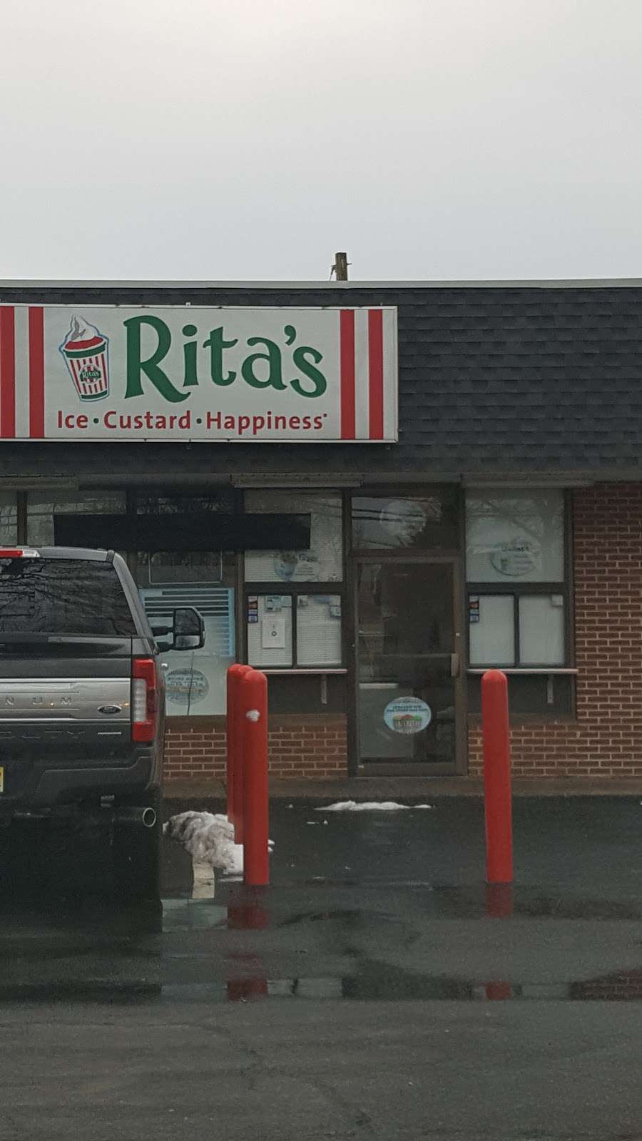 Ritas Italian Ice | Nottingham and George Dye Roads, Hamilton Square, NJ 08690, USA | Phone: (609) 587-9607