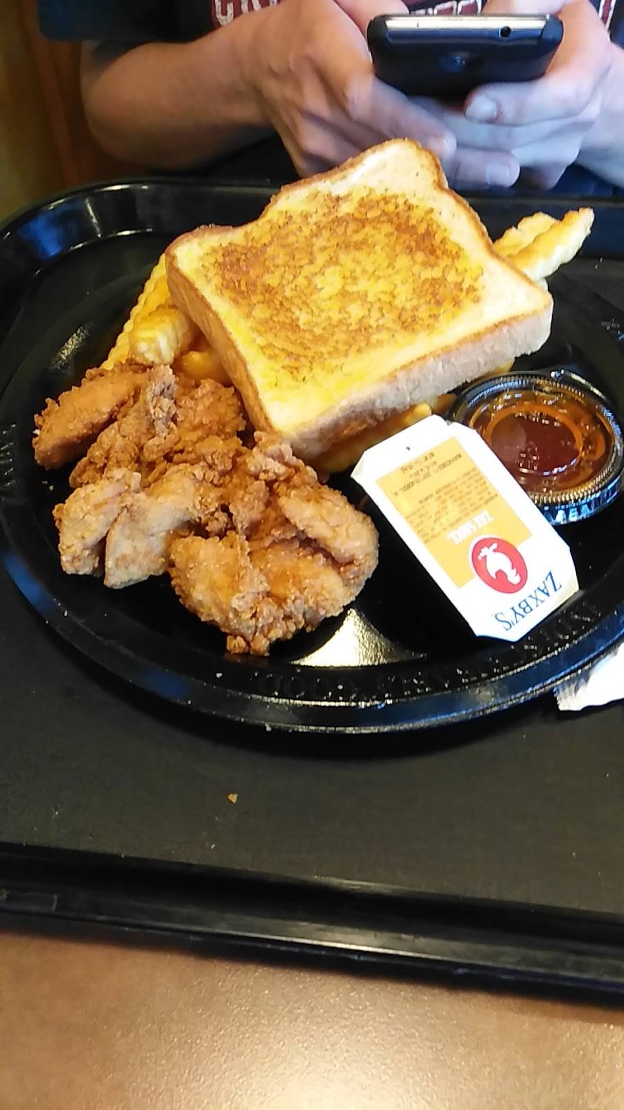 Zaxbys Chicken Fingers & Buffalo Wings | 1115 S Broadway, Lexington, KY 40504, USA | Phone: (859) 523-8543