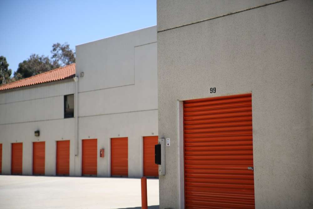 Public Storage | 649 S Boyle Ave, Los Angeles, CA 90023, USA | Phone: (323) 488-5557