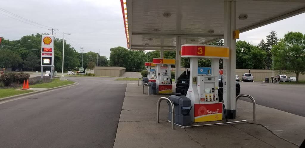 Shell | 950 County Rd D West, New Brighton, MN 55112, USA | Phone: (651) 202-3943