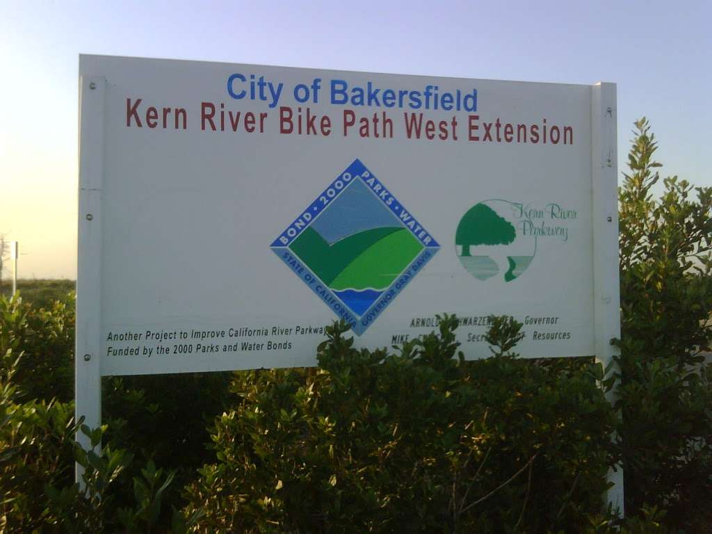 Kern River Bike Path parking area | Unnamed Road, Bakersfield, CA 93311, USA