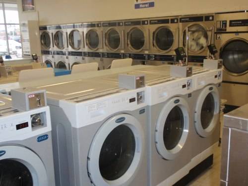 Battlefield Blvd. Laundry Land Laundromat | 237 S Battlefield Blvd, Chesapeake, VA 23320, USA | Phone: (434) 793-2011