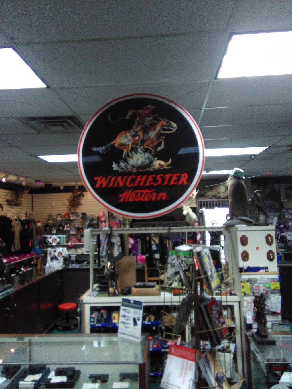 Winchester Gallery Gun Store | 6054 E Lancaster Ave, Fort Worth, TX 76112, USA | Phone: (817) 496-9391