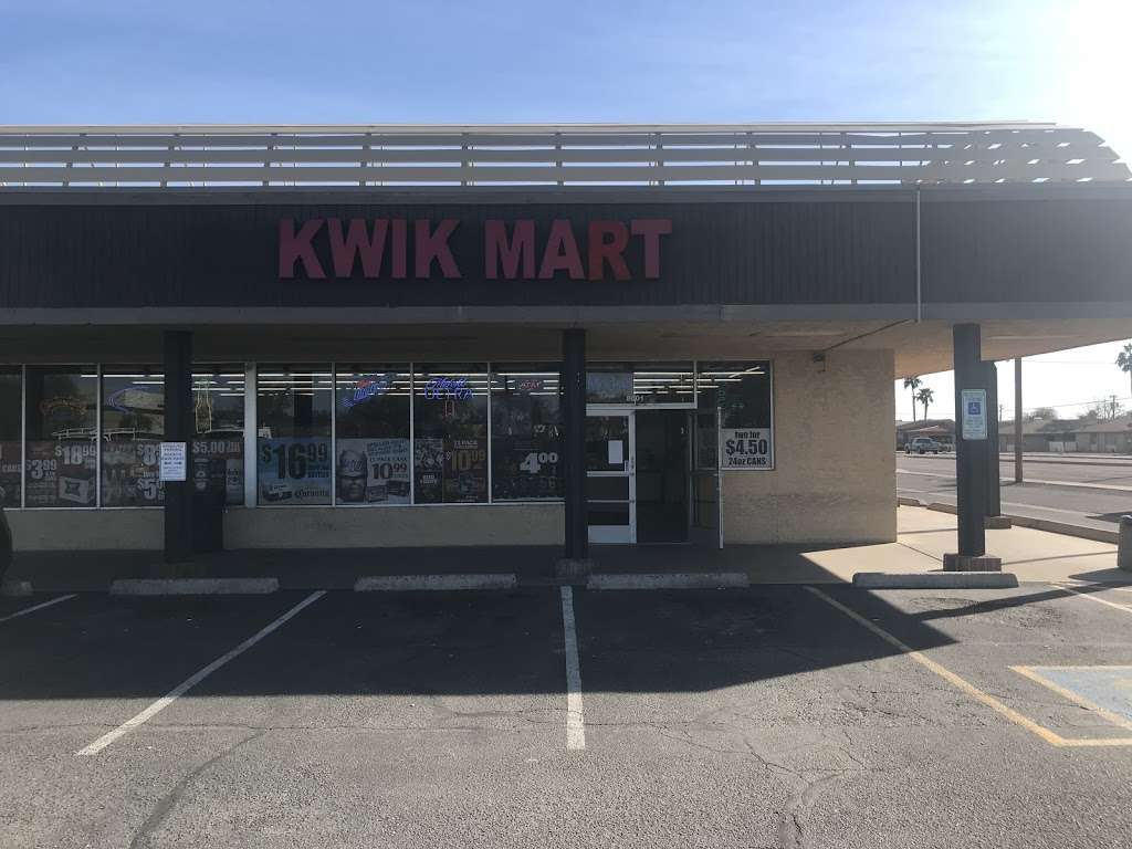 Buzz in buzz out aka Kwik mart | 8001 E Roosevelt St, Scottsdale, AZ 85257, USA | Phone: (480) 621-6293