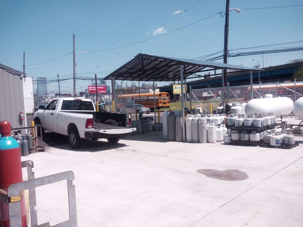 Gas Pro - Propane & Welding Supplies South Philly | 1336 Warfield St, Philadelphia, PA 19146, USA | Phone: (215) 483-4512