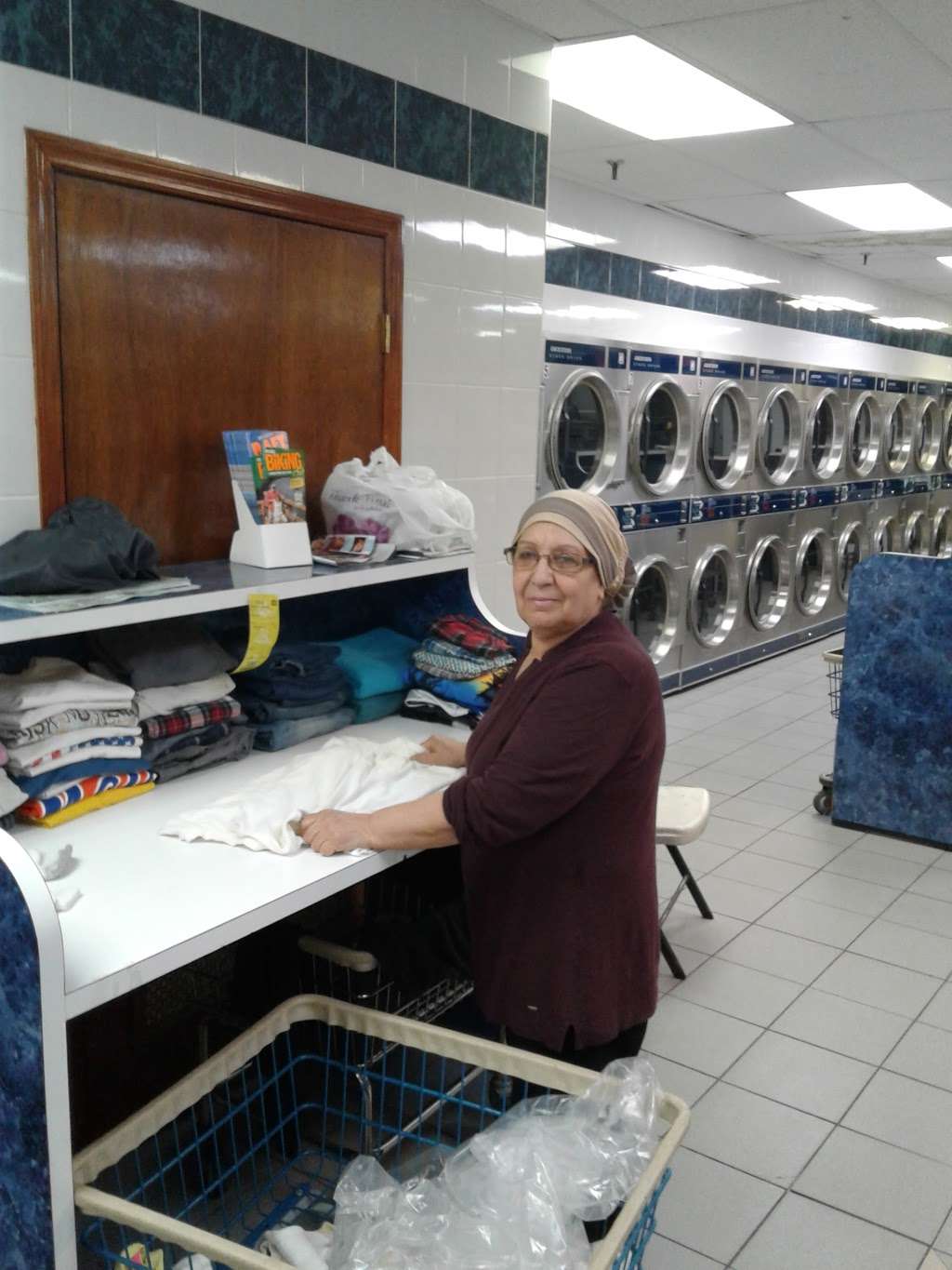 Olympic Laundry & Dry Cleaning | 2106 Newtown Ave, Astoria, NY 11102, USA | Phone: (718) 685-2328
