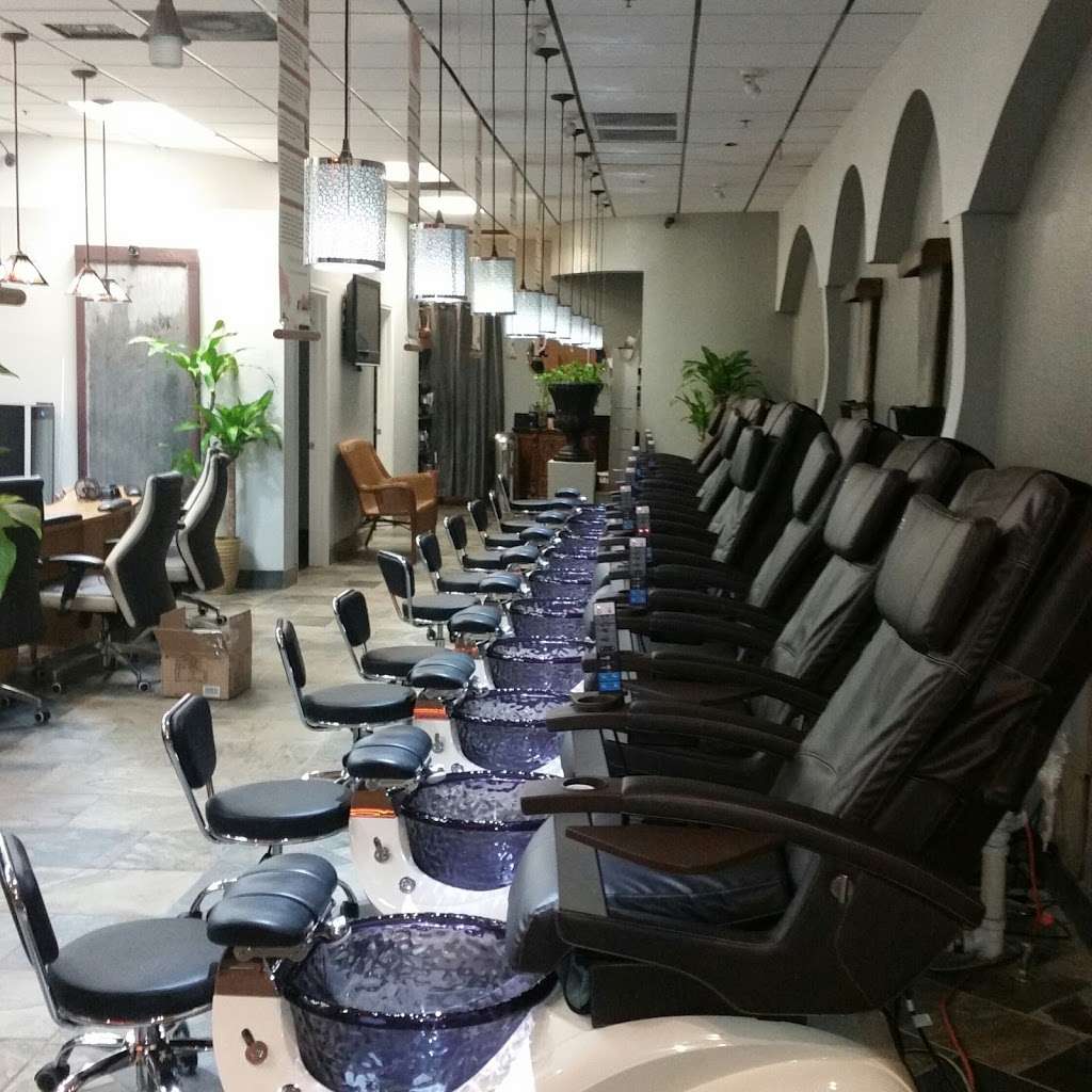 DEBONAIR NAILS & SPA | 6700 Conroy Windermere Rd #115, Orlando, FL 32835, USA | Phone: (407) 253-5900