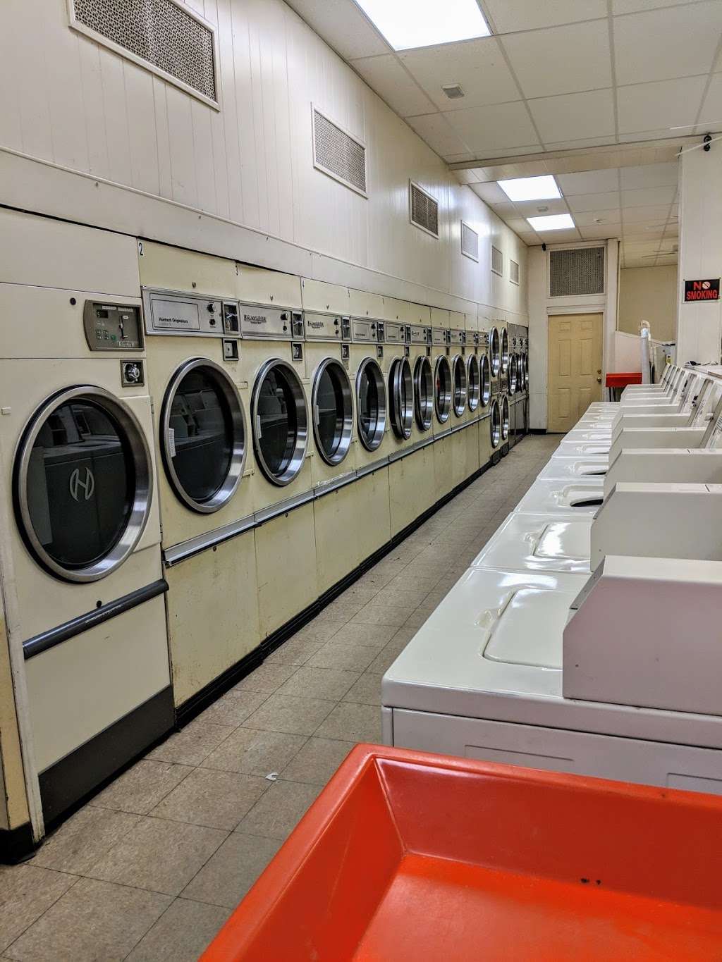 Laundromat | Wilkes-Barre, PA 18706, USA | Phone: (570) 696-2894