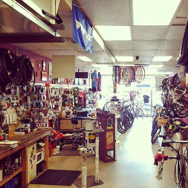 Retro City Cycles | 1810 N Orange Ave, Orlando, FL 32804, USA | Phone: (407) 895-2700