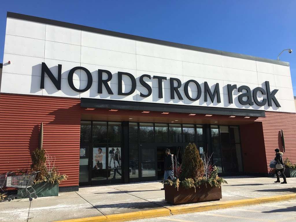 Nordstrom Rack Middlesex Commons | 43 Middlesex Turnpike Ste 5, Burlington, MA 01803, USA | Phone: (781) 345-4960