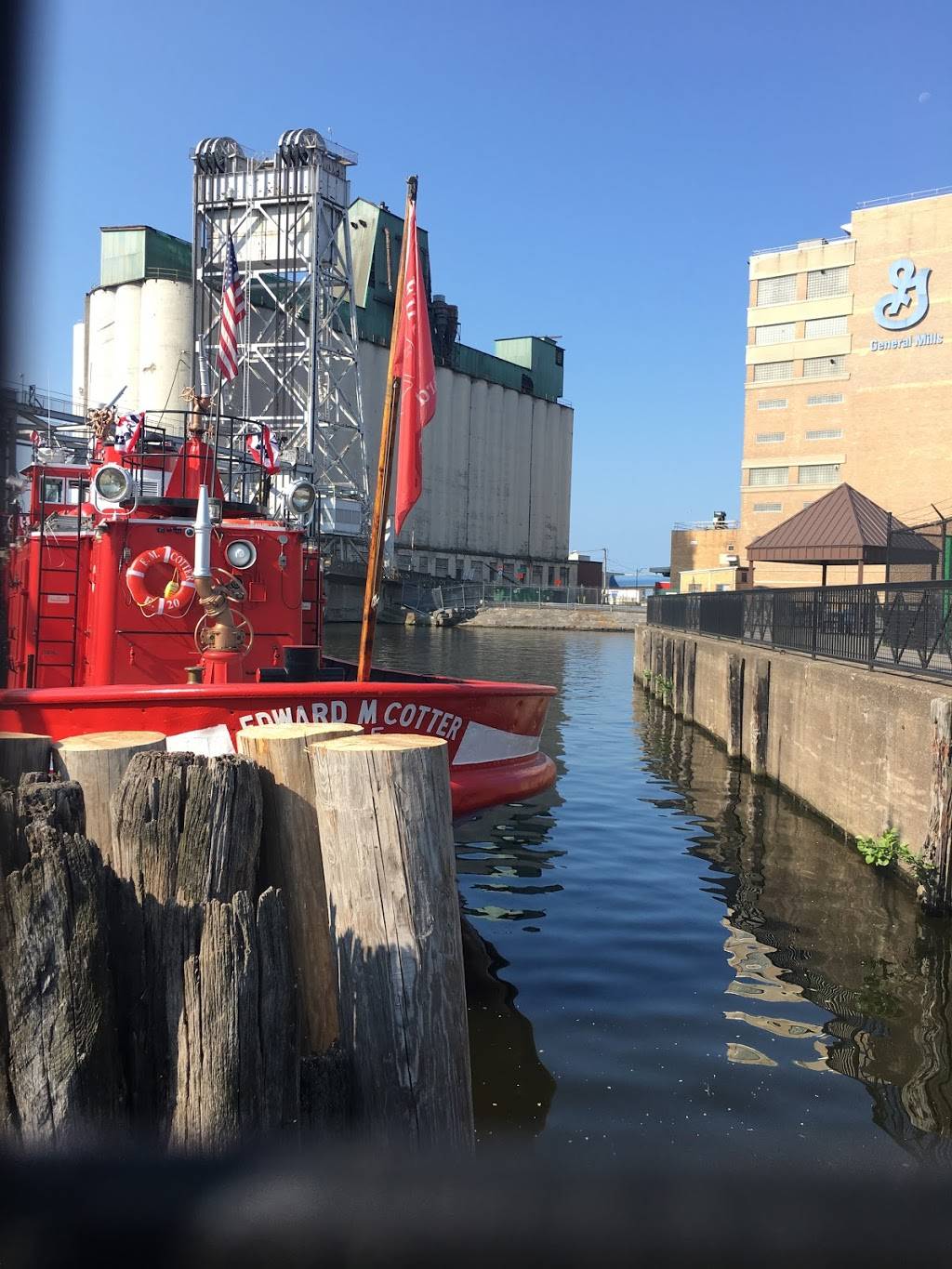 Buffalo Fire Department Engine No. 20 | 157 Ohio St, Buffalo, NY 14203, USA | Phone: (716) 851-5333