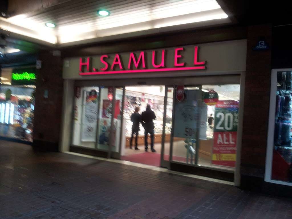 H. Samuel | Cecil Rd, Enfield EN2 6SN, UK | Phone: 020 8342 0462