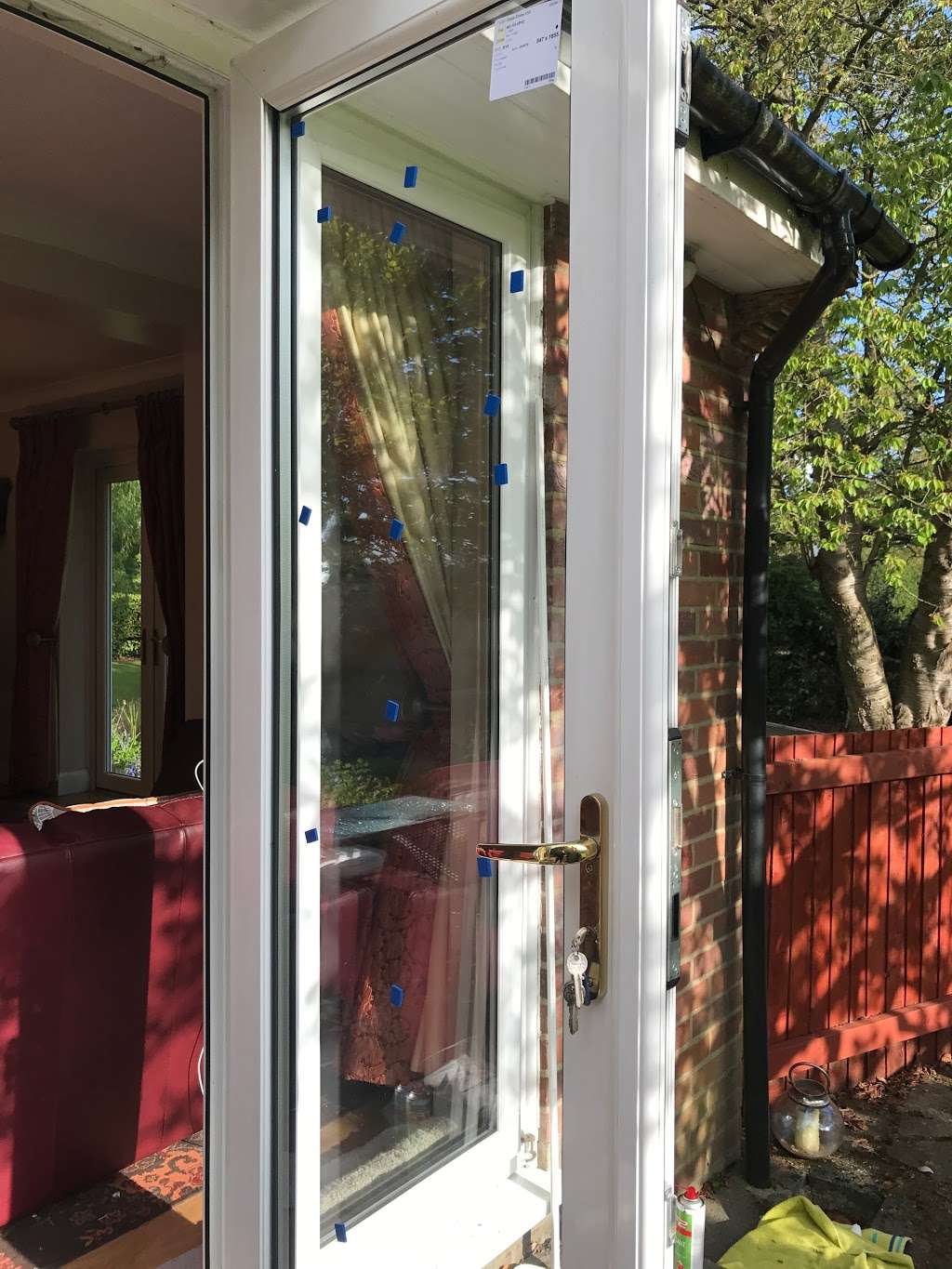 We Fix UPVC Window And door Repairs | 11, Little Mollands Farm, South Ockendon RM15 6RX, UK | Phone: 07527 969000