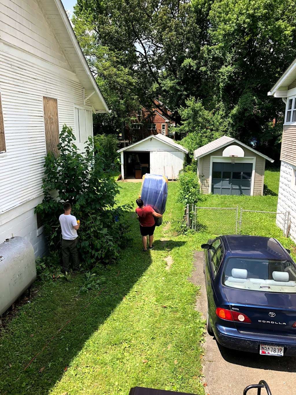 Pro100Movers, LLC | 7103 Layton Dr, Springfield, VA 22150, USA | Phone: (800) 397-7885