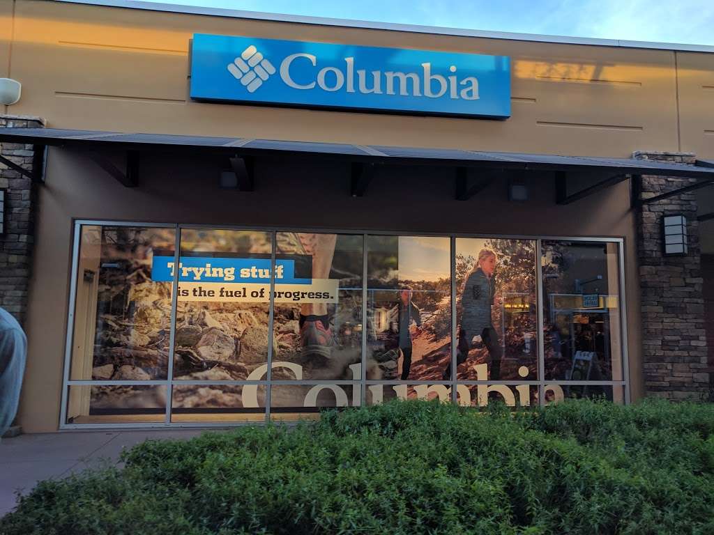 Columbia Factory Store | 4976 Premium Outlets Way, Chandler, AZ 85226, USA | Phone: (480) 426-7232