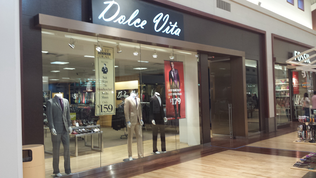 Dolce Vita Fashions | 6170 Grand Ave #615, Gurnee, IL 60031 | Phone: (847) 673-7100