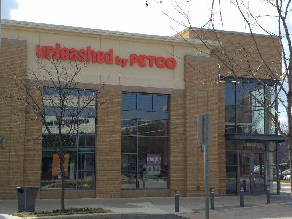 Unleashed By Petco | 14900 Potomac Town Pl #110, Woodbridge, VA 22191 | Phone: (703) 583-2026