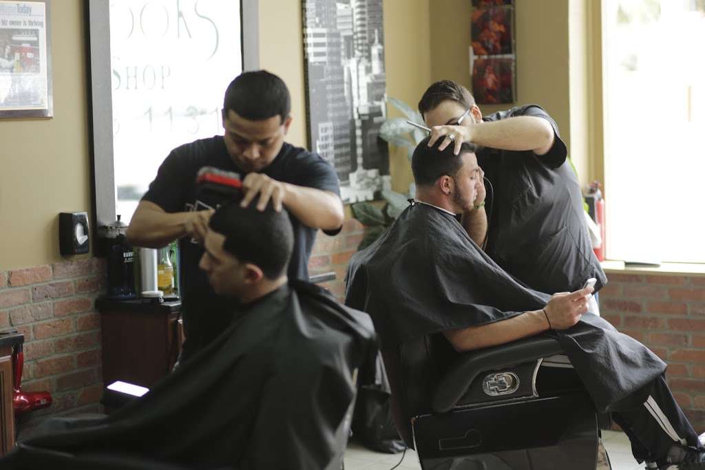 City Looks Barber Shop | 175 E Main St, Little Falls, NJ 07424, USA | Phone: (973) 638-1131
