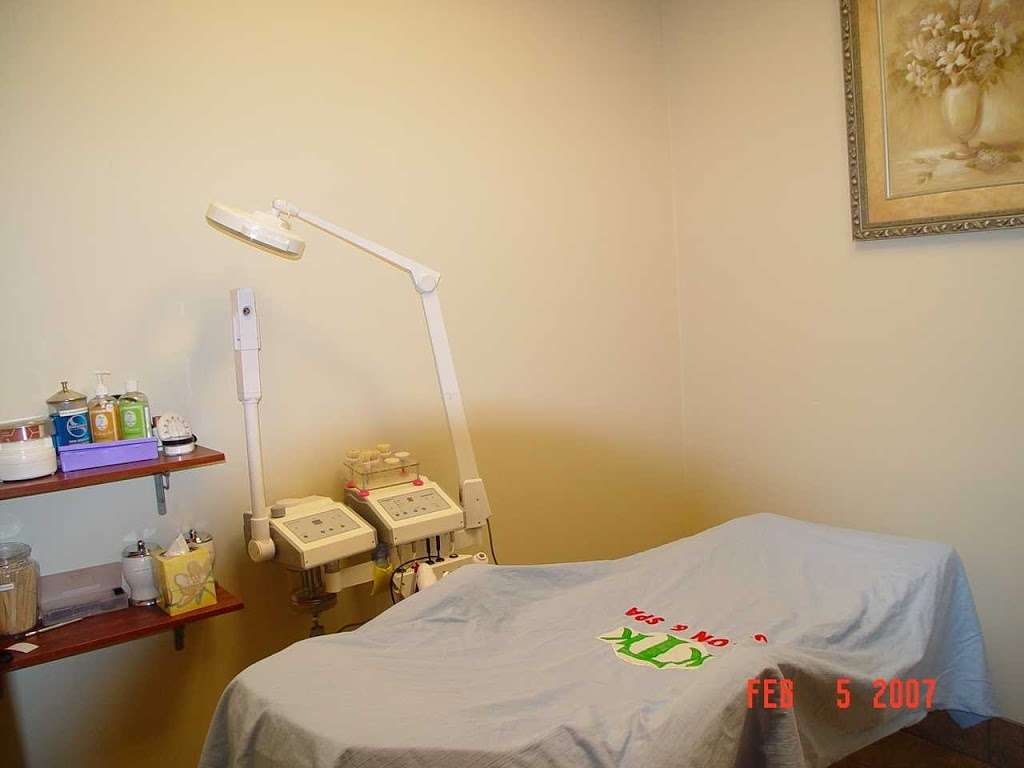 KTK Salon & Spa | 34878 Monte Vista Dr, Wildomar, CA 92595, USA KTK Salon & Spa | 34878 Monte Vista Dr, Wildomar, CA 92595, USA