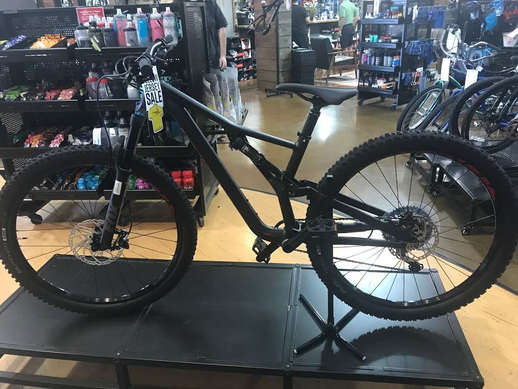 Rock N Road Cyclery Irvine | 6282 Irvine Blvd, Irvine, CA 92620, USA | Phone: (949) 733-2453