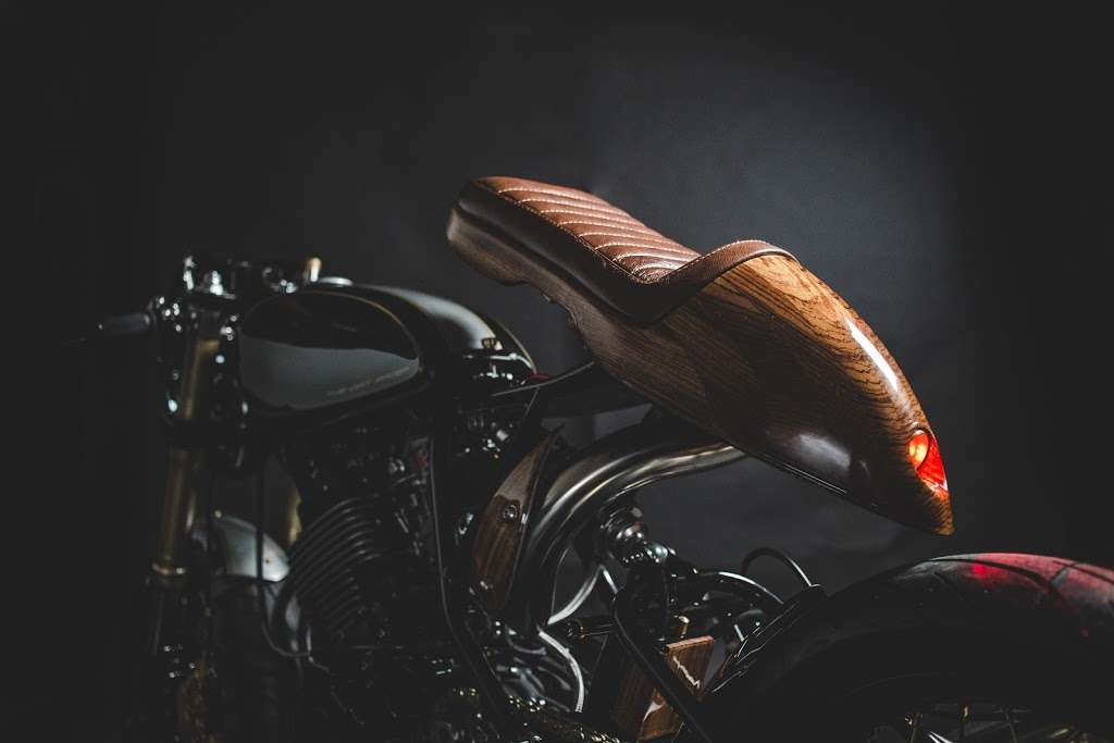 Lions Den Motorcycles | Unit 6, Bayford Hall Farm, Hertford SG13 8PR, UK | Phone: 07932 692358