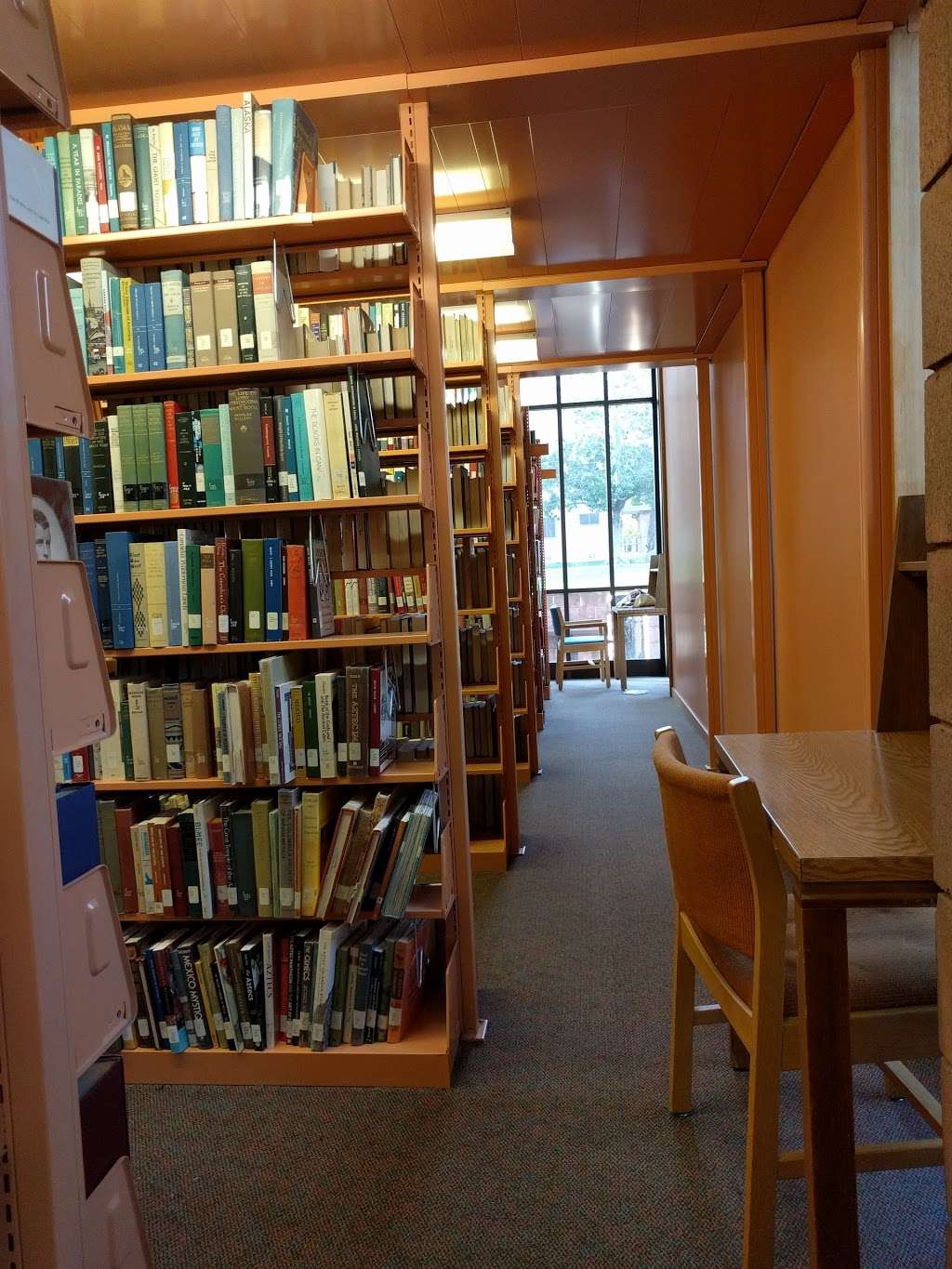 The Carl Gellert And Celia Berta Gellert Library | 1500 Ralston Ave, Belmont, CA 94002, USA | Phone: (650) 508-3748