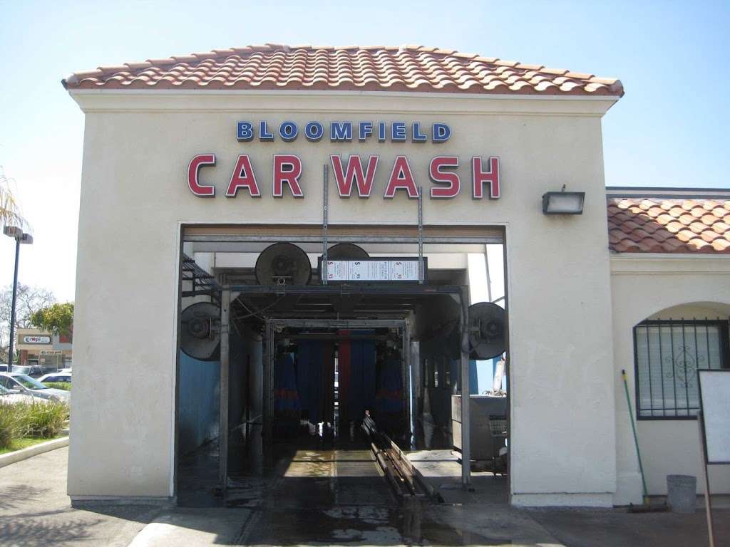 Bloomfield Car Wash | 21003 Bloomfield Ave, Lakewood, CA 90715, USA | Phone: (818) 648-1227