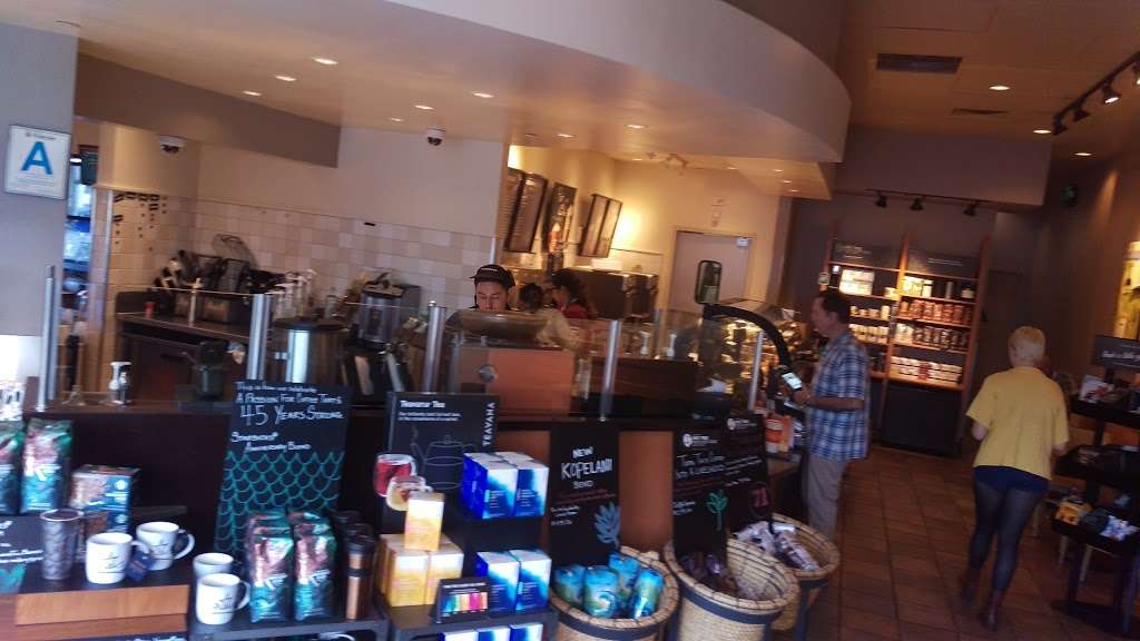 Starbucks | 5906 Del Amo Blvd A, Lakewood, CA 90713, USA | Phone: (562) 377-0187