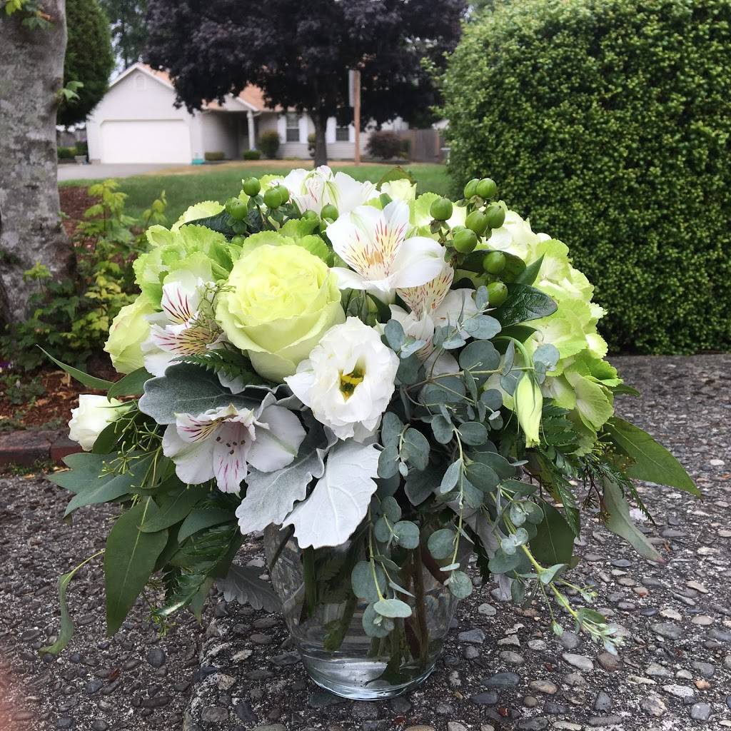 Renton Flower Shop | 120 Union Ct NE, Renton, WA 98059, USA | Phone: (425) 255-8693