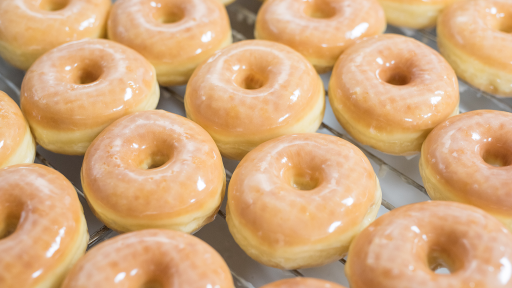 Any Oldtime Donuts | 6011 Warner Ave, Huntington Beach, CA 92647 | Phone: (562) 489-4369