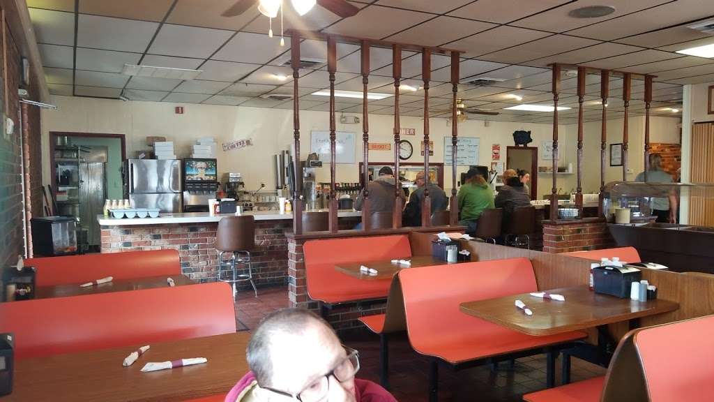 Olde Country Diner | 1426 Winchester Ave, Martinsburg, WV 25405, USA | Phone: (304) 596-2550