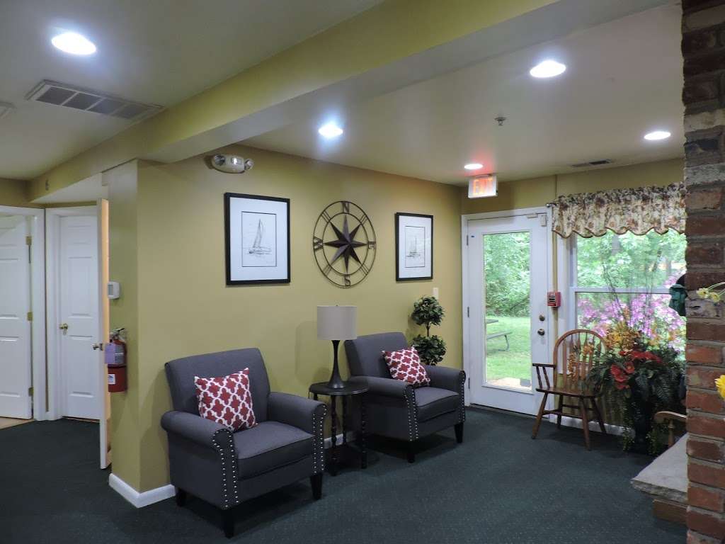 Parry Home Assisted Living | 515 Apple Grove Rd, Silver Spring, MD 20904, USA | Phone: (301) 592-8681