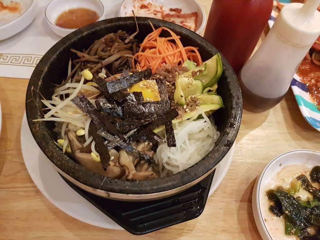 Manna Korean Restaurant 만나 설렁탕 | 3588 N Milwaukee Ave, Northbrook, IL 60062, USA | Phone: (847) 824-0177