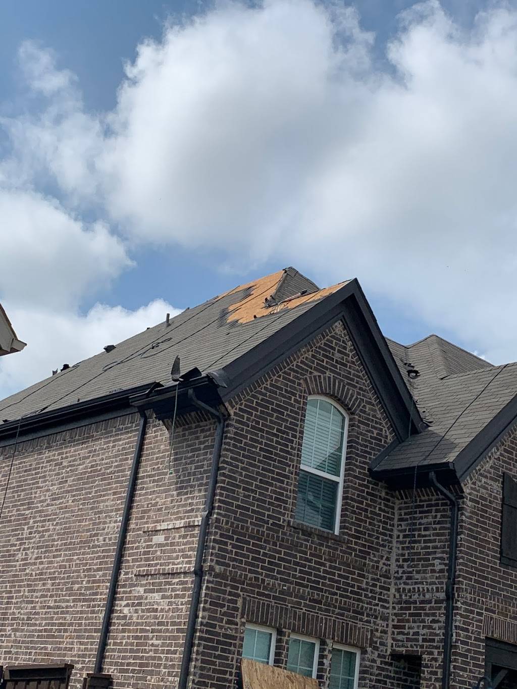 ICON Roofing & Construction, Llc | 122 Rose Ln Bldg K, Ste K4, Frisco, TX 75036, USA | Phone: (469) 654-4266