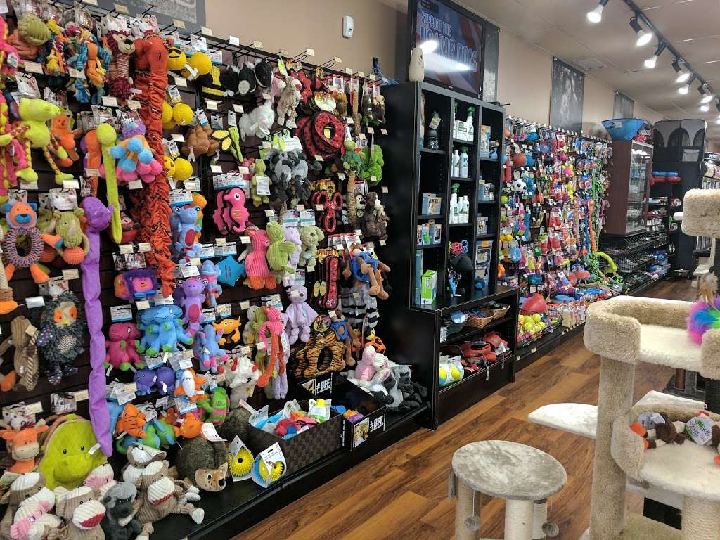 Pet Valu | 1016 Beards Hill Rd, Aberdeen, MD 21001 | Phone: (410) 297-9147