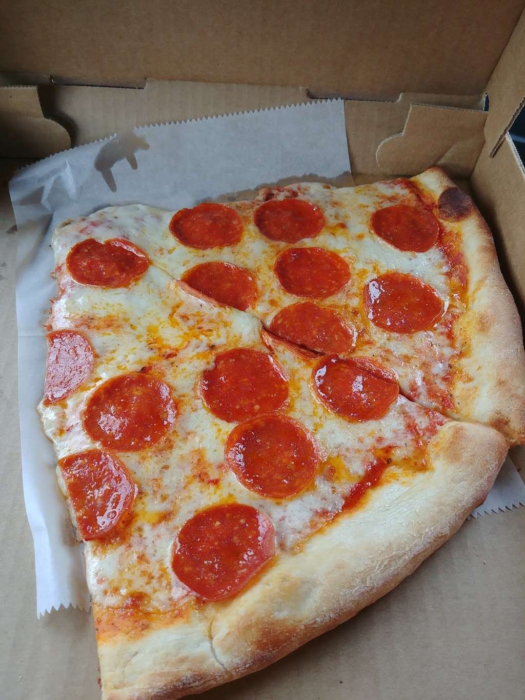 Pinas Pizza | 8919 Ridge Ave # 7, Philadelphia, PA 19128, USA | Phone: (215) 483-5553
