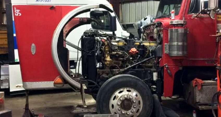 C & M Truck Repair LLC-Mobile Truck Repair-Diesel Repair Shop | 1300 Alabama St, St Joseph, MO 64504 | Phone: (816) 261-3887