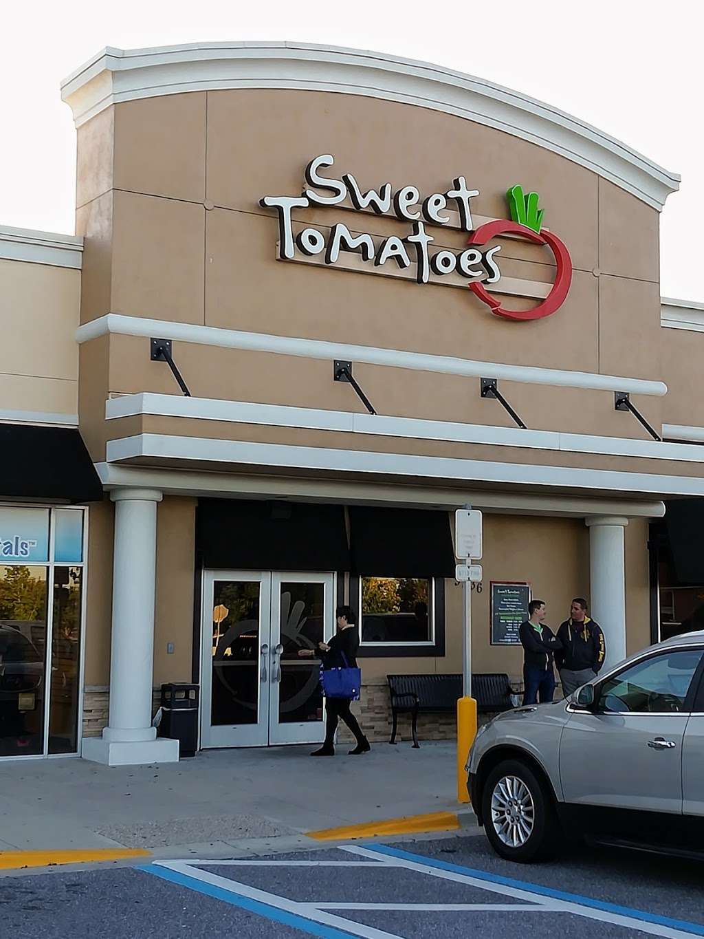 Sweet Tomatoes- Kissimmee | 3236 Rolling Oaks Blvd, Kissimmee, FL 34747 | Phone: (407) 966-4664