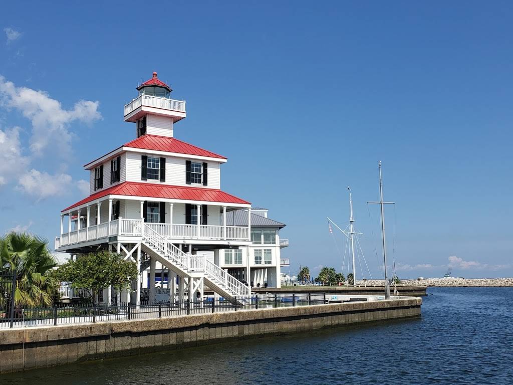 New Canal Lighthouse | 8001 Lakeshore Dr, New Orleans, LA 70124, USA | Phone: (504) 282-2134