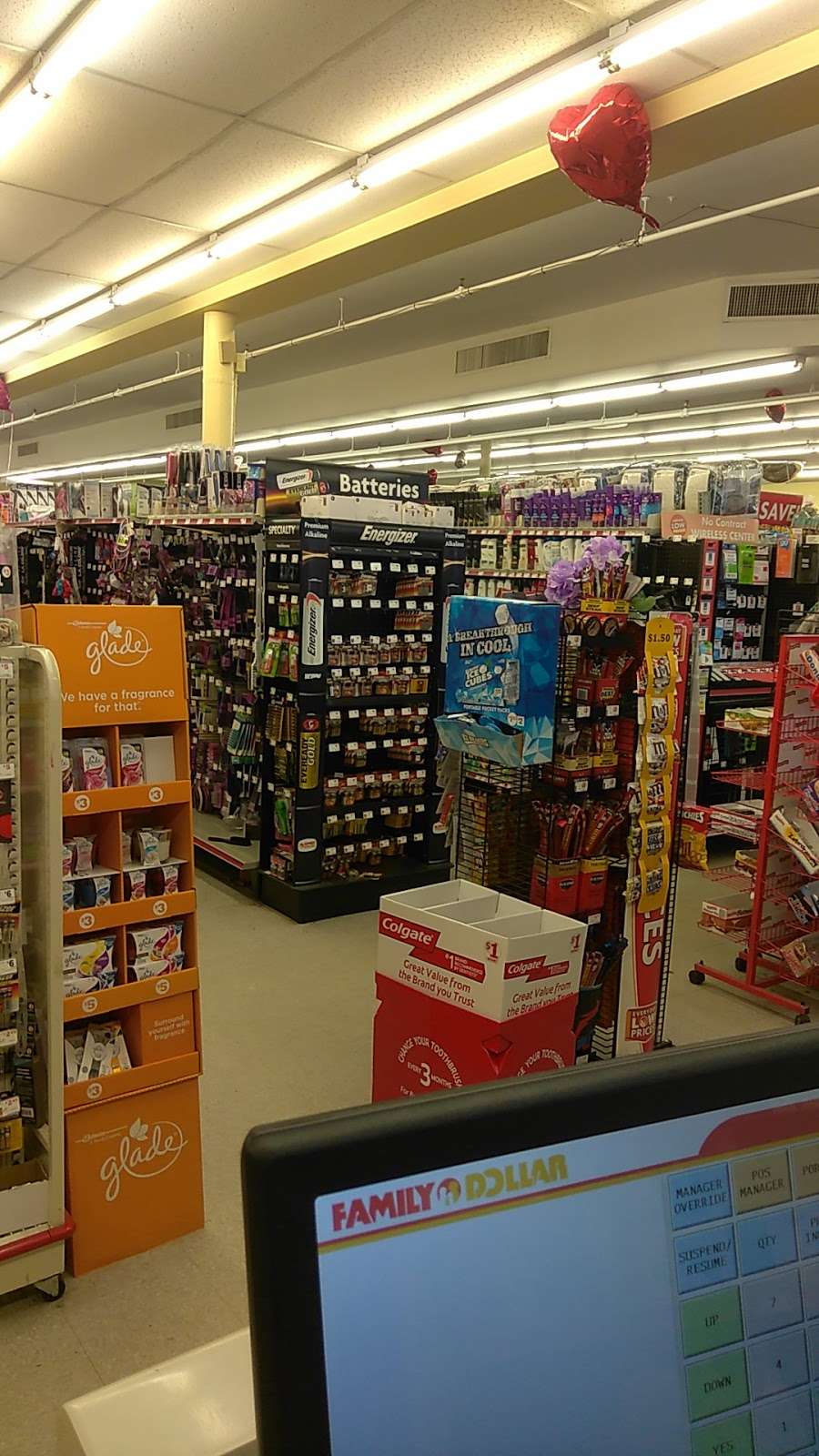 Family Dollar | 5009b Governor Ritchie Hwy, Baltimore, MD 21225, USA | Phone: (410) 789-1221