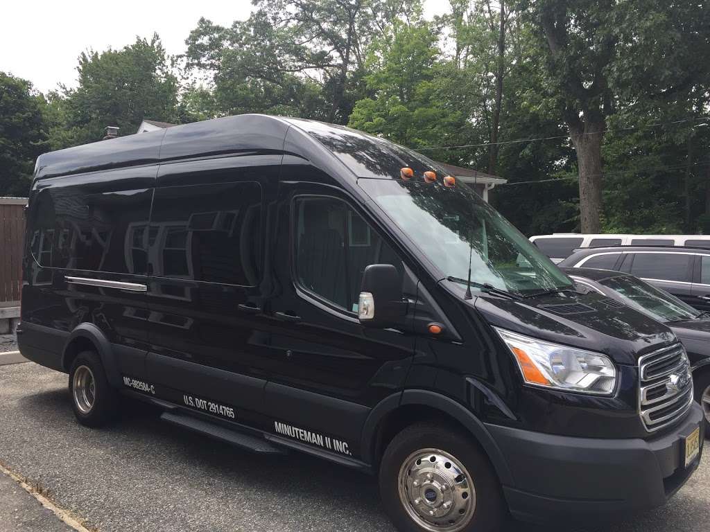 Minuteman II Limousine and Car Service | 33 Lakeside Blvd, Hopatcong, NJ 07843, USA | Phone: (973) 347-6100