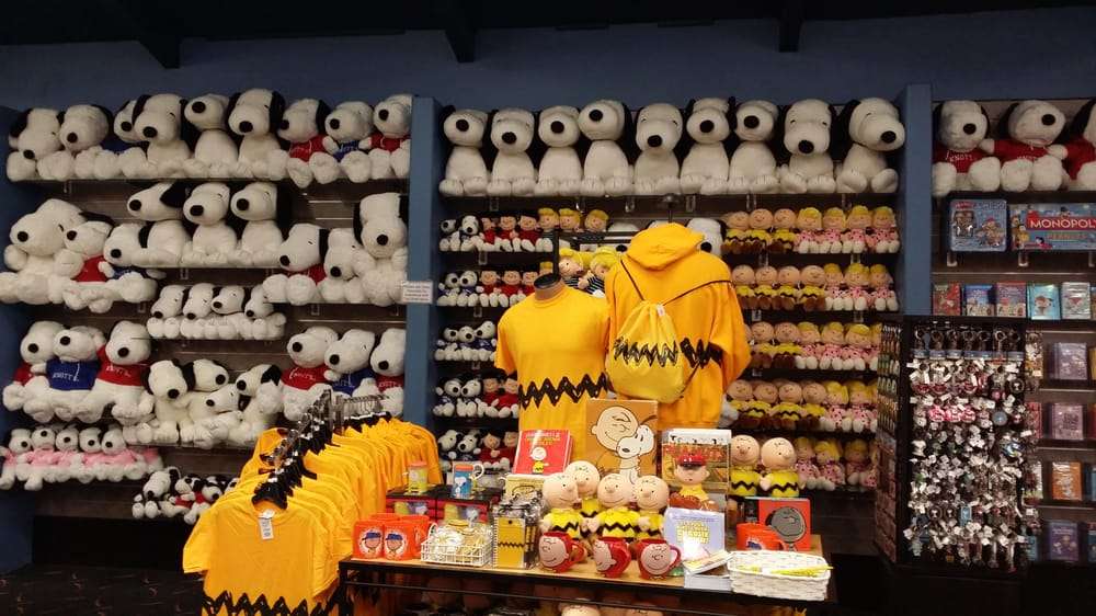 Peanuts Headquarters in 8039 Beach Blvd, Buena Park, CA 90620, USA