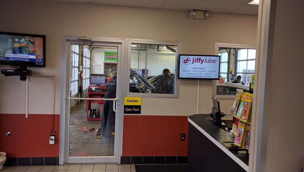 Jiffy Lube | 1010 W Farms Rd, Howell, NJ 07731 | Phone: (732) 780-7266