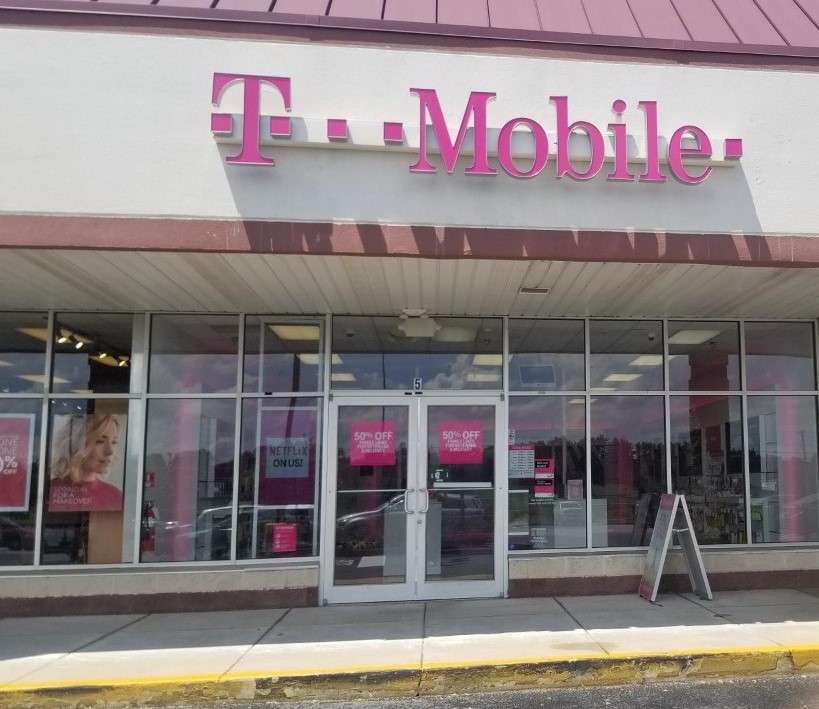 T-Mobile | 3985 Columbia Ave Space #2, Columbia, PA 17512, USA | Phone: (717) 522-8098