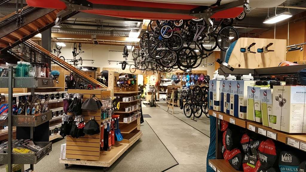 REI | 98 Old Derby St Suite 470, Hingham, MA 02043, USA | Phone: (781) 740-9430