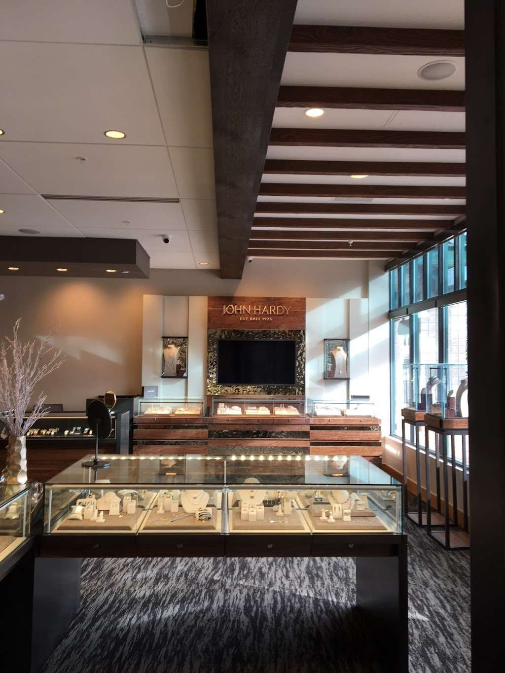 Walters & Hogsett Fine Jewelers | 2425 Canyon Blvd, Boulder, CO 80302 | Phone: (303) 449-2626