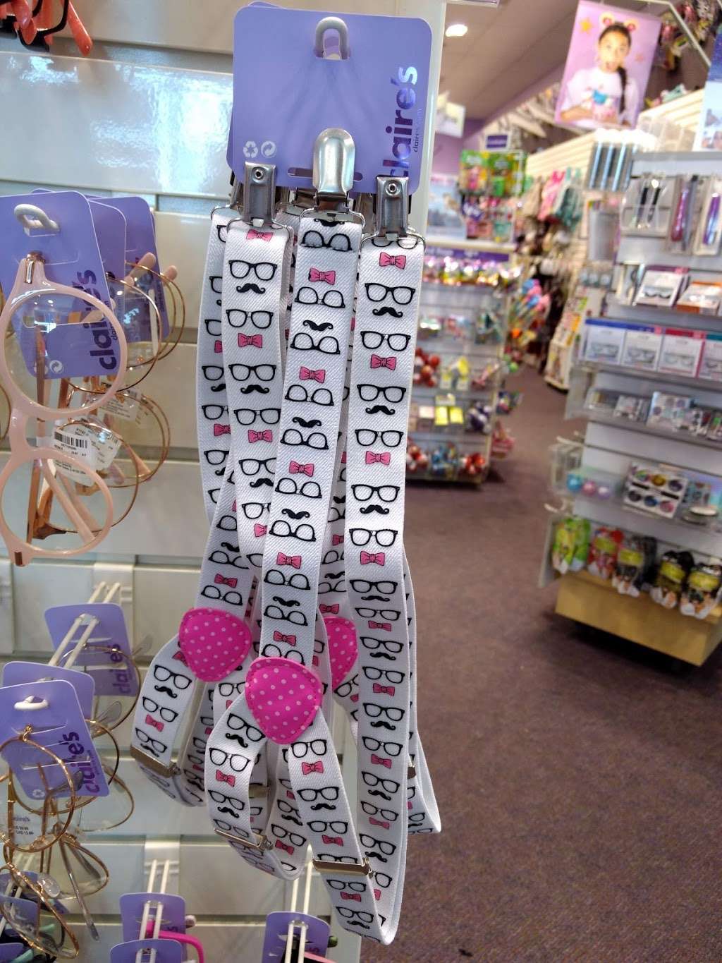 Claires | 1750 Douglas Rd, Oswego, IL 60543, USA | Phone: (630) 551-2593